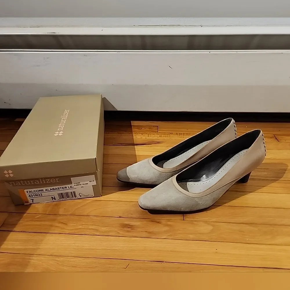 Naturalizer Falcone Alabaster Leather Women's Pumps Beige 7 Narrow